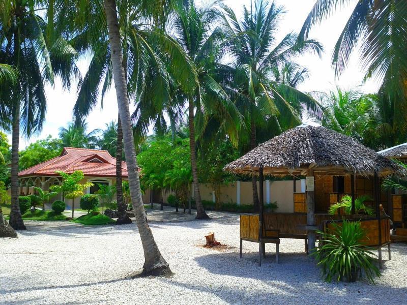 Luzmin Bh - Cottages And Bungalows Oslob Dış mekan fotoğraf